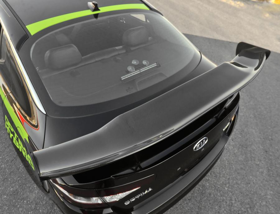 Детали экстерьера Kia Optima Hybrid USTCC Pace Car (TF) 2011 года  (фото 3 из 11)